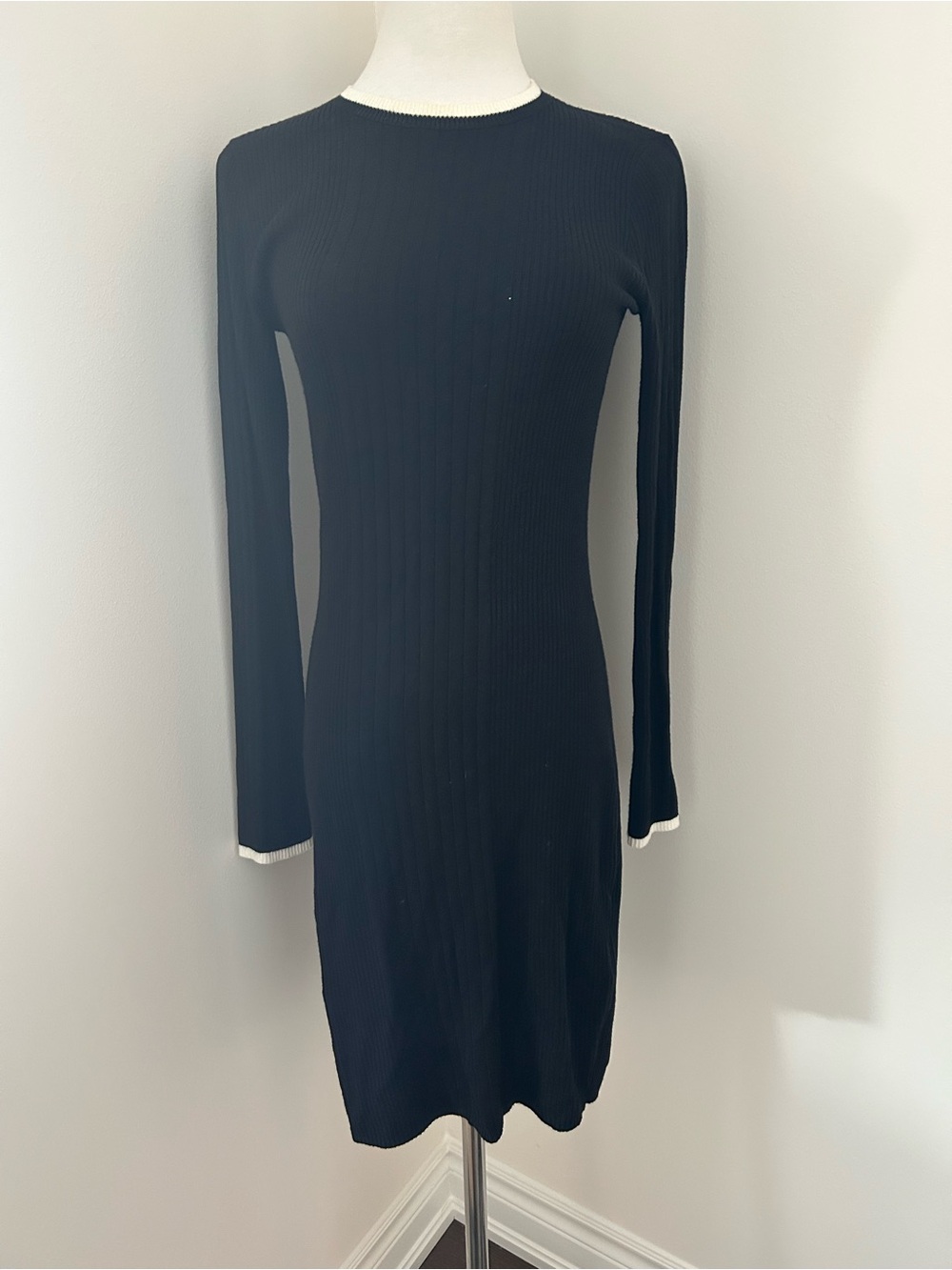Armani Exchange Black Long Sleeve Ribbed Bodycon Dress in size small